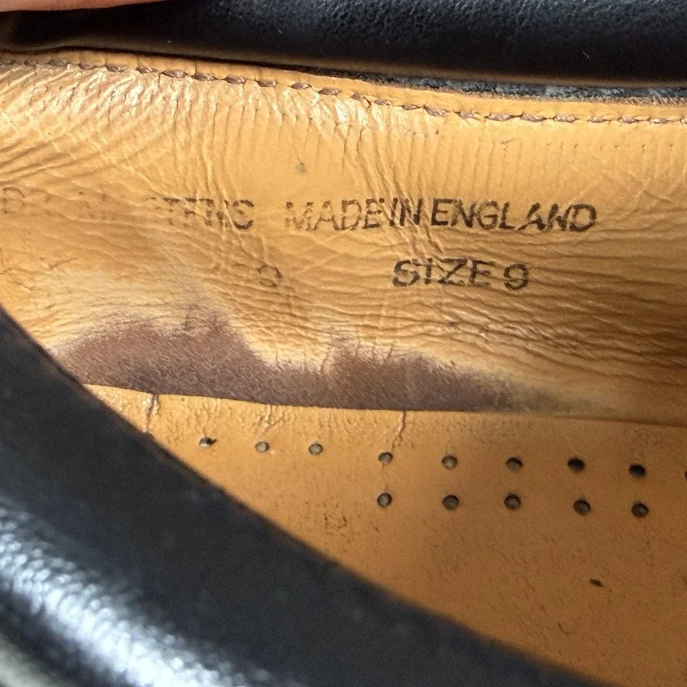 Vintage Dr Martens Shoes Mens 10 Black Leather Derby 8053 Made In England - Picture 11 of 12